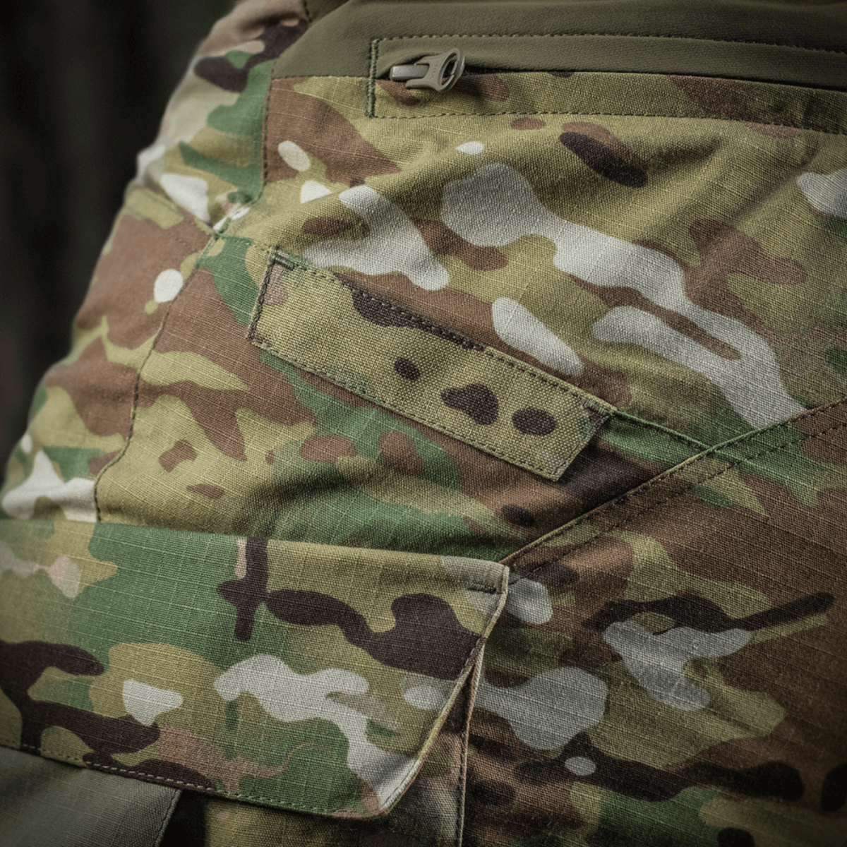 M-Tac Bukser STURM NyCo Extreme Gen.II med camouflage design og Cordura 500D forstærkninger ved knæene.