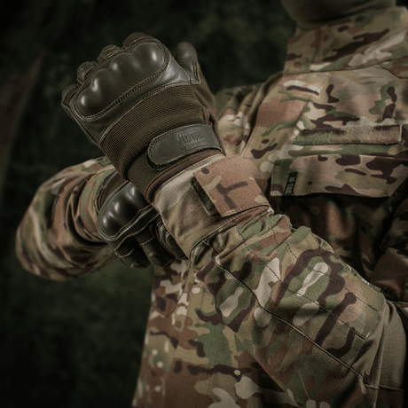 M-Tac Jakke Sturm NYCO Extreme i Multicam-mønster med praktisk design og høj kvalitet, perfekt til militært brug.