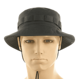 M-Tac Panama Rip-Stop army-hat med semi-stiv skygge, bånd til camouflage og ventilation, vist på mannequin.