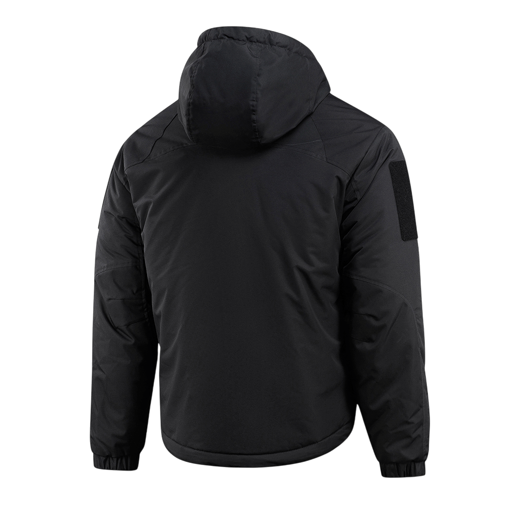 M-Tac Alpha Gen.III Pro Vinterjakke set bagfra, isoleret og vandtæt med justerbar hætte og elastiske manchetter til ekstrem kulde.