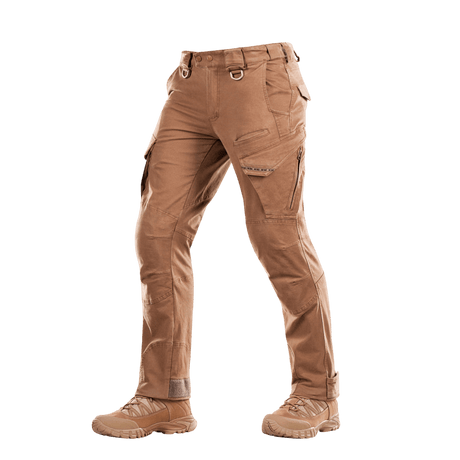 M-Tac Bukser Aggressor Vintage i brun, lavet af tyk bomuldsstof med elastan for komfort og funktionalitet, velegnet til hverdagsbrug.