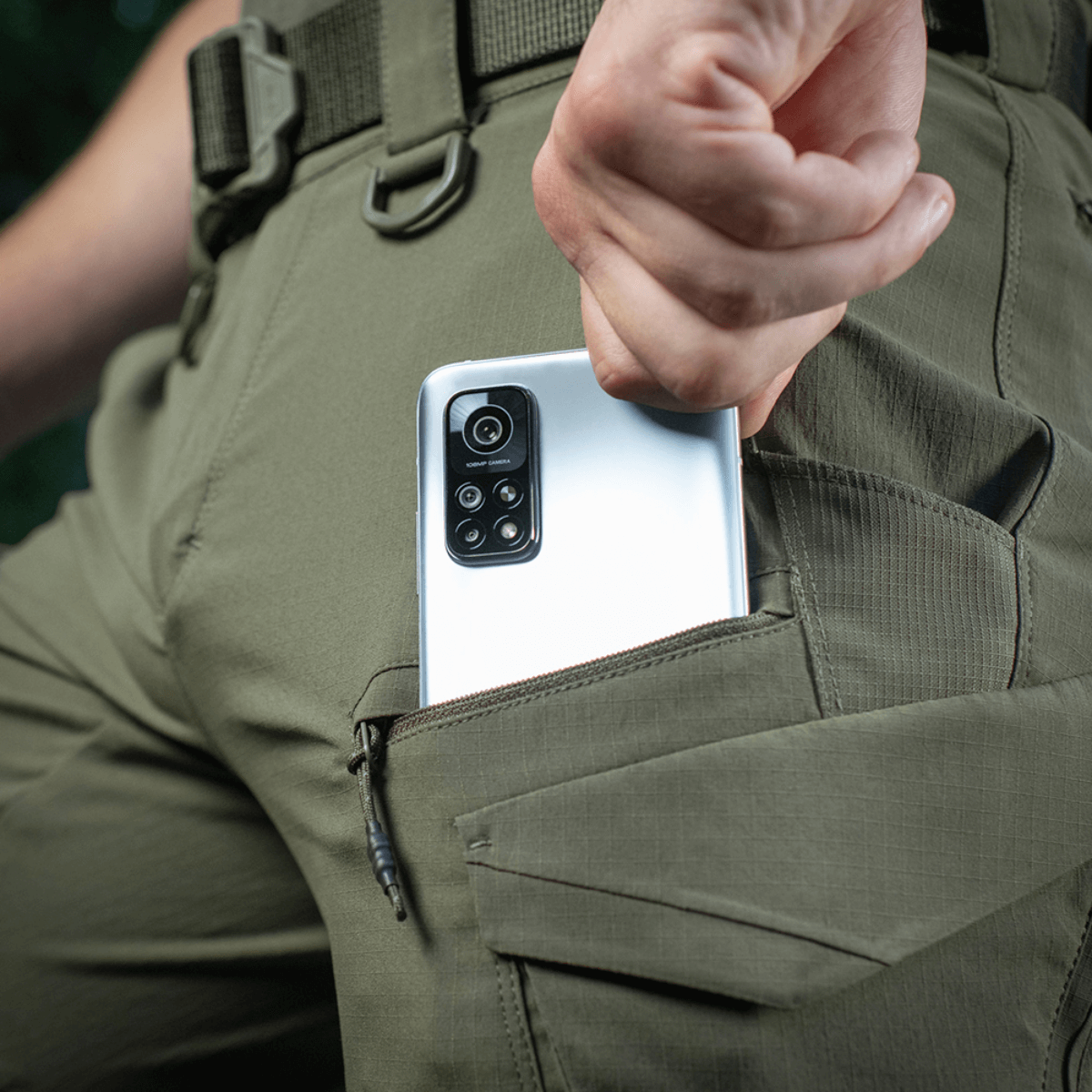 M-Tac Aggressor Summer Flex Shorts med telefon i lomme, elastisk talje og taktisk design