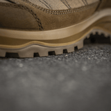 Nærbillede af M-Tac Sneakers Tactical Demi-Season Pro Line med Vibram-sål for greb og fleksibilitet på alle overflader.