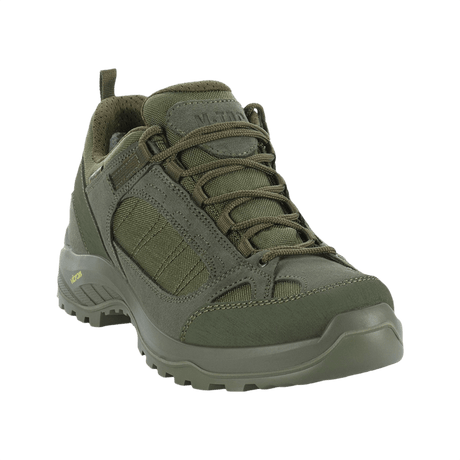 M-Tac Sneakers Tactical Demi-Season Pro Line sko i olivengrøn farve, viser slidstærk suede og Cordura med Vibram-sål.