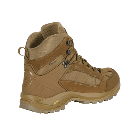 M-Tac Taktiske Demi-Season Støvler Pro Line i brun med Vibram-sål for komfort og holdbarhed under taktiske opgaver.