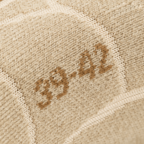 Beige sok med størrelse 39-42 print, M-Tac Coolmax 35% sokker outdoor designet til optimal bevægelsesfrihed og komfort.