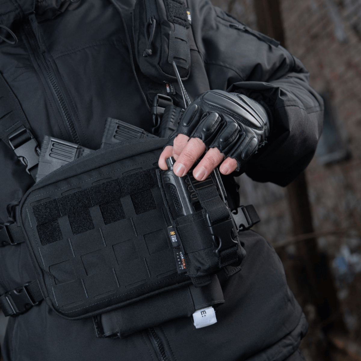 M-Tac Radio Pouch Motorola 4400/4800