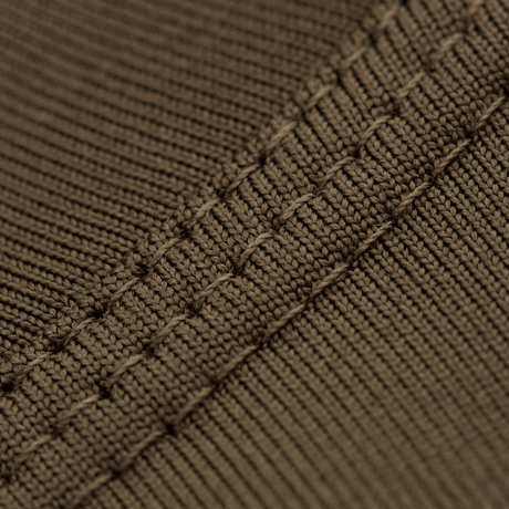 M-Tac ThermoLine Termoundertøj viser sømmen for komfort og åndbarhed til fysisk aktivitet i kolde temperaturer.