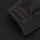 M-Tac Delta Polartec Raglan Jakke detaljer, tæt på Micro Series fleece materiale, fokus på ærmedesign og holdbarhed.