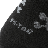 M-Tac Let Sommersokker Pirate Skull med ergonomisk design til komfort under aktiviteter i varmt vejr.