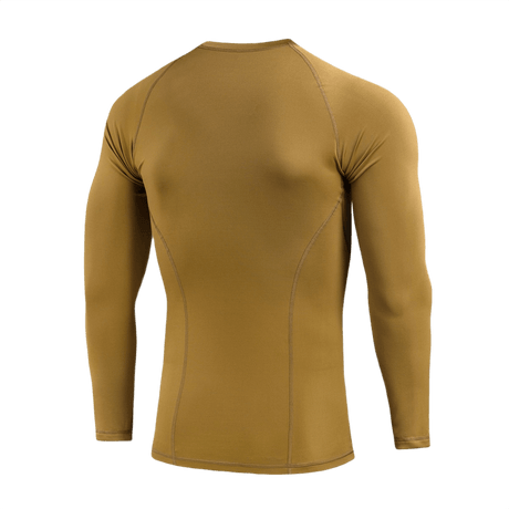 M-Tac Level I Polartec Thermal Shirt i brun farve, termoregulerende baselayer med Power Dry® materiale, anatomisk pasform og flade sømme.