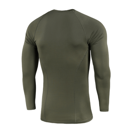 M-Tac Level I Polartec Thermal Shirt set bagfra med anatomisk pasform og flade sømme, ideel som baselayer til vinteraktiviteter.