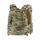 M-Tac Plate Carrier Cuirass FAST Elite Gen.II i camouflagemønster, designet til ESAPI Medium plader, med hurtiglåse og justerbare stropper.