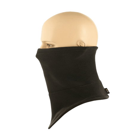 M-Tac Polartec Anatomic Tube Scarf i sort fleece på mannequinhoved, designet til beskyttelse mod vind og let regn.