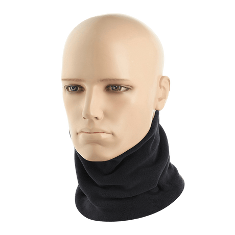 M-Tac Polartec Lang Tubehalstørklæde på mannequin, alsidig til koldt vejr, kan bruges som halsrør, ansigtsmaske eller pandebånd.