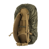 M-Tac Rygsækcover i nylon med PU-coating, beskytter mod regn og sne, passer til rygsække i forskellige størrelser, let og vandtæt.