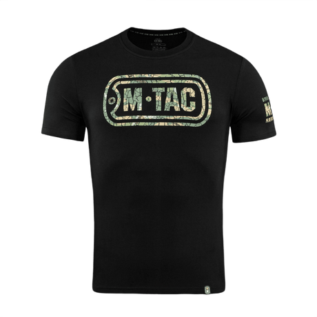M-Tac T-Shirt Logo med camouflage og ikonisk branddesign, slogan på ærmet "Born by Revolution – Hardened by War".