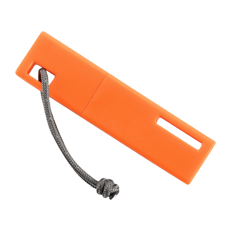 M-Tac Tændstål i orange med snor, lavet af magnesiumlegering, essentiel til camping og outdoor, producerer gnister ved 3000 °C.