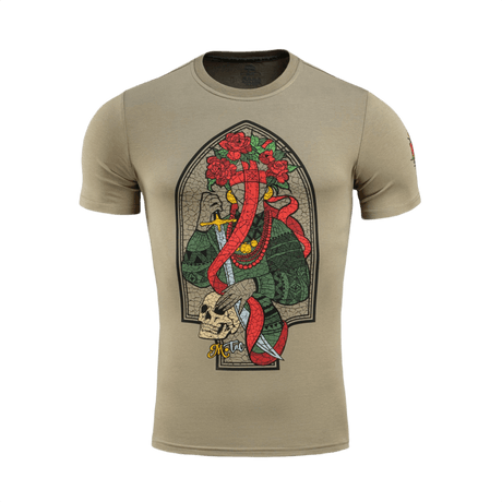 M-Tac T-Shirt Motanka med Motanka-dukke design, traditionelt ukrainsk outfit og tekst "M-TAC. Terra Cosaccorum" illustreret foran.