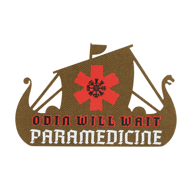 M-Tac Patch Viking Evac med Odin Will Wait og Paramedicine design på en dragebåd