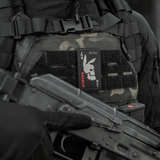 M-Tac Patch Bad Boy (Broderi) fastgjort på vest, symboliserer karisma, mod, frihed og humor. Ace of spades med kaninske kranium design.