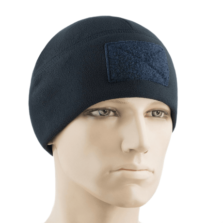 M-Tac Fleece Tactical Watch Cap Beanie m. Patch Panel på mannequin, let og varm hue til koldt vejr, velegnet til taktisk brug.