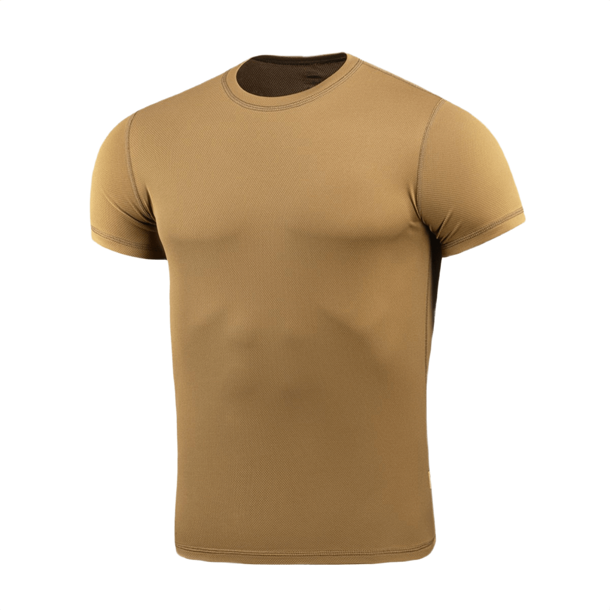 M-Tac Tactical Sweat-Wicking T-Shirt Summer i beige, 100% polyester med svedtransporterende egenskaber og anatomisk pasform til aktiv brug.