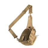 M-Tac Urban Line City Patrol Taske i slidstærkt polyester, hybrid taske og rygsæk med justerbart skulderbånd, khaki farve.