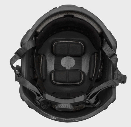 Indvendig visning af ACE skudsikker militær hjelm - komfortabelt design og justerbare stropper.